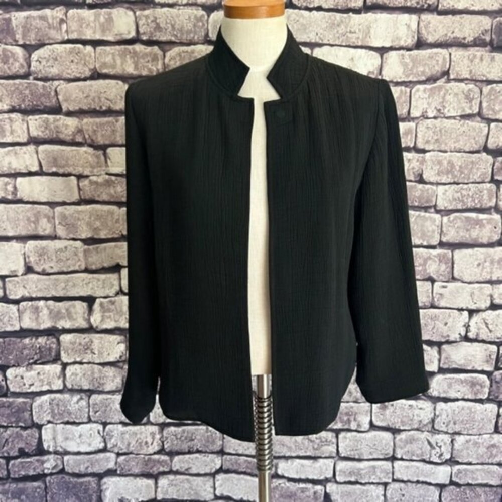 Chico's Black No Close Jacket Size Small